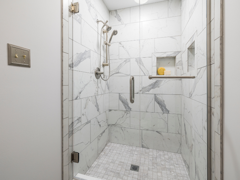 קרמיקה למקלחת ושירותים